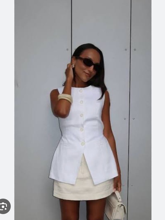 DISSH Tops - Diish Alessia white Linen blend vest size 4 nwot